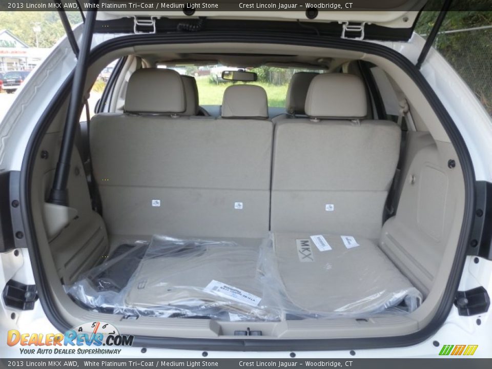 2013 Lincoln MKX AWD White Platinum Tri-Coat / Medium Light Stone Photo #8