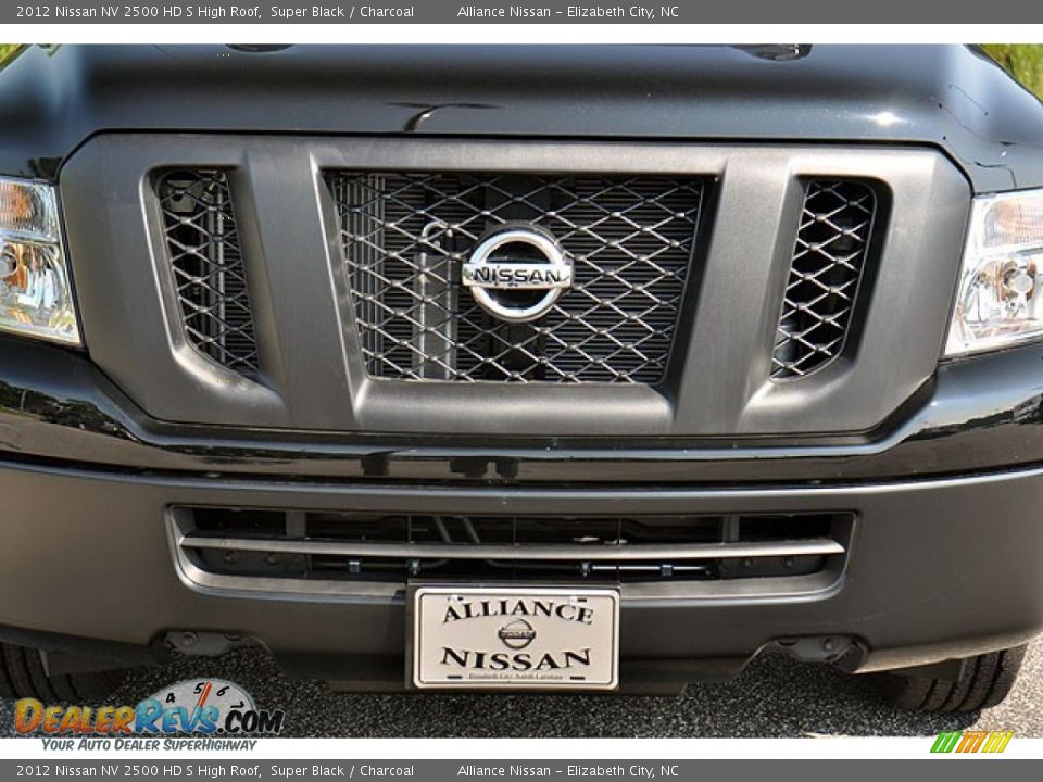 2012 Nissan NV 2500 HD S High Roof Super Black / Charcoal Photo #2