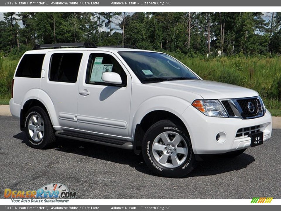 2012 Nissan Pathfinder S Avalanche White / Cafe Latte Photo #4