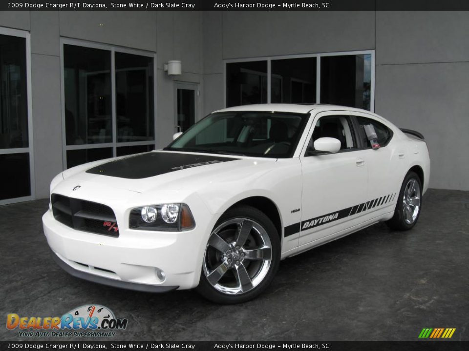 2009 Dodge Charger R/T Daytona Stone White / Dark Slate Gray Photo #2