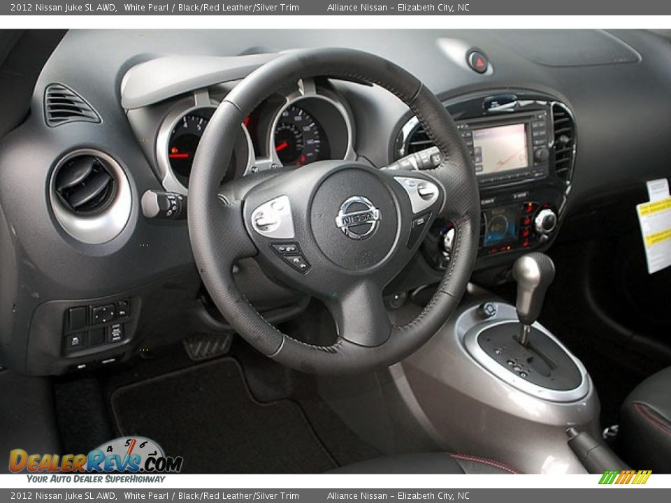 2012 Nissan Juke SL AWD White Pearl / Black/Red Leather/Silver Trim Photo #12