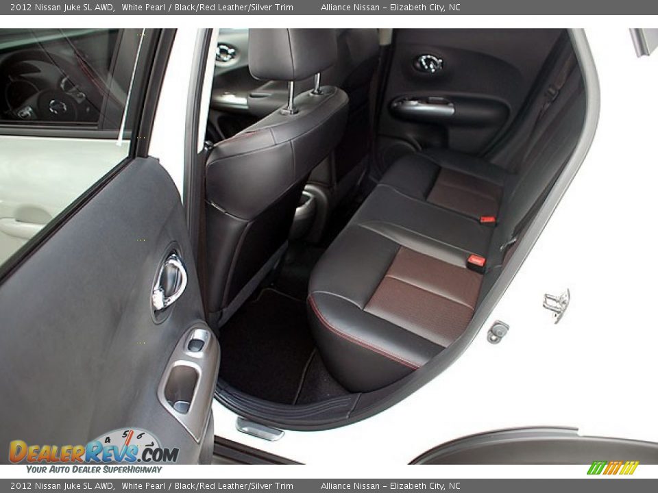 2012 Nissan Juke SL AWD White Pearl / Black/Red Leather/Silver Trim Photo #14