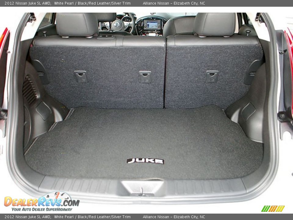 2012 Nissan Juke SL AWD White Pearl / Black/Red Leather/Silver Trim Photo #15