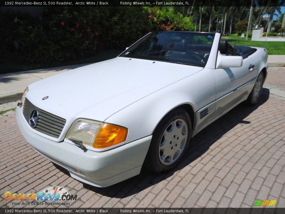 Front 3/4 View of 1992 Mercedes-Benz SL 500 Roadster Photo #6