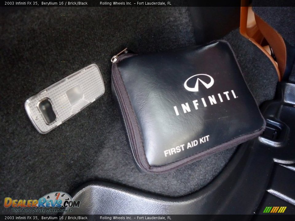 Tool Kit of 2003 Infiniti FX 35 Photo #19