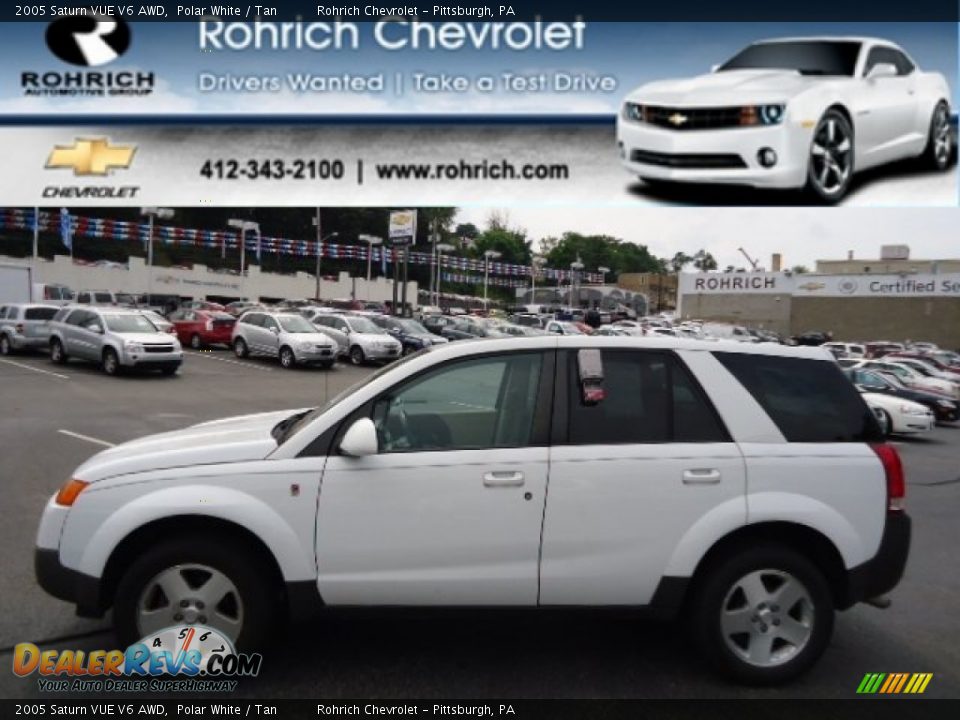 2005 Saturn VUE V6 AWD Polar White / Tan Photo #1