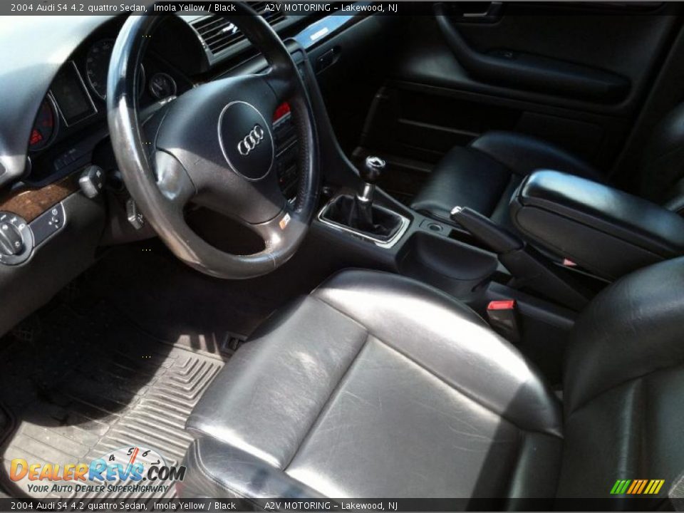 Black Interior - 2004 Audi S4 4.2 quattro Sedan Photo #18