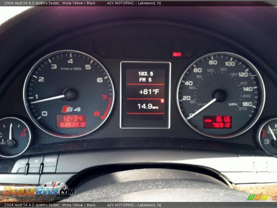 2004 Audi S4 4.2 quattro Sedan Gauges Photo #29