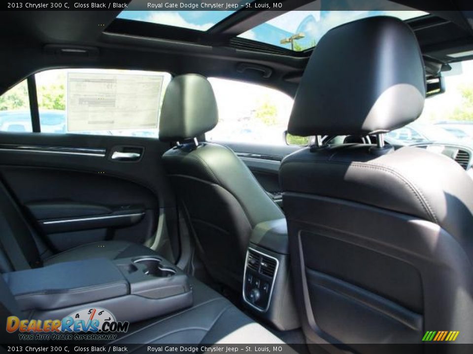 2013 Chrysler 300 C Gloss Black / Black Photo #4