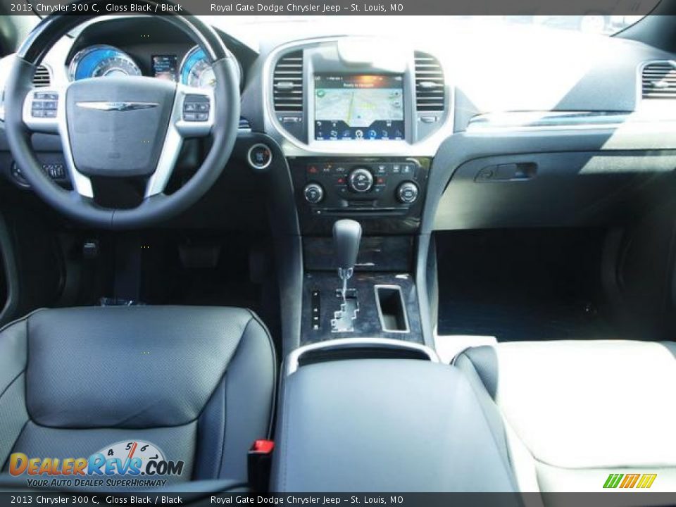 2013 Chrysler 300 C Gloss Black / Black Photo #5
