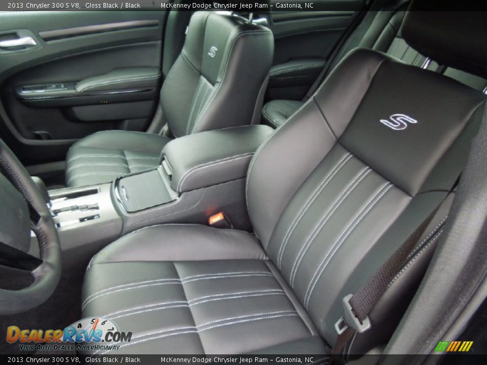 Front Seat of 2013 Chrysler 300 S V8 Photo #9