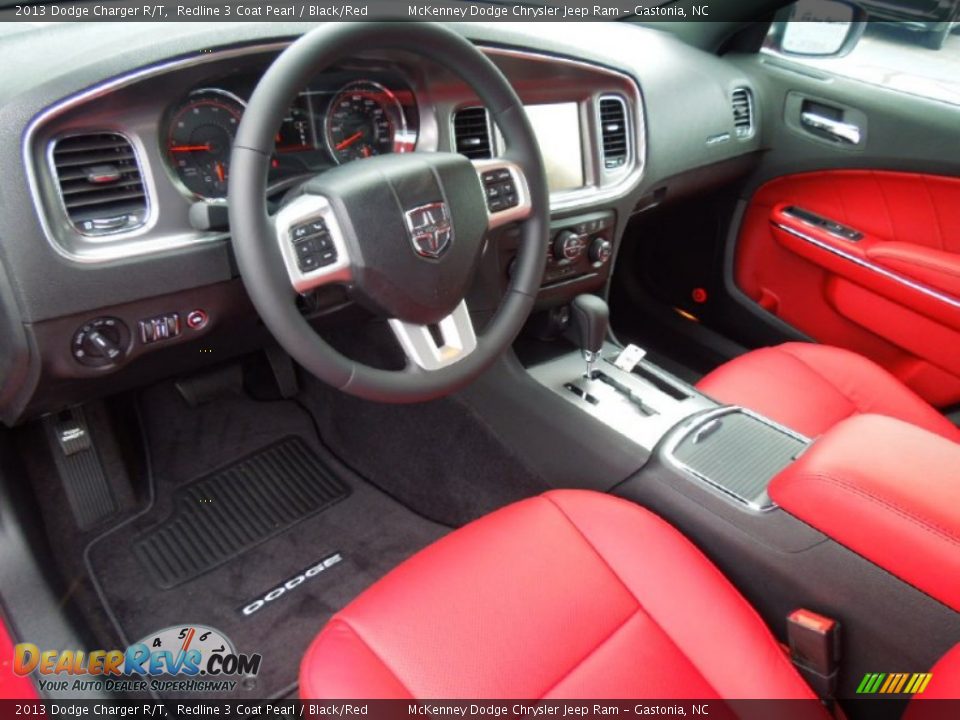 Black/Red Interior - 2013 Dodge Charger R/T Photo #29