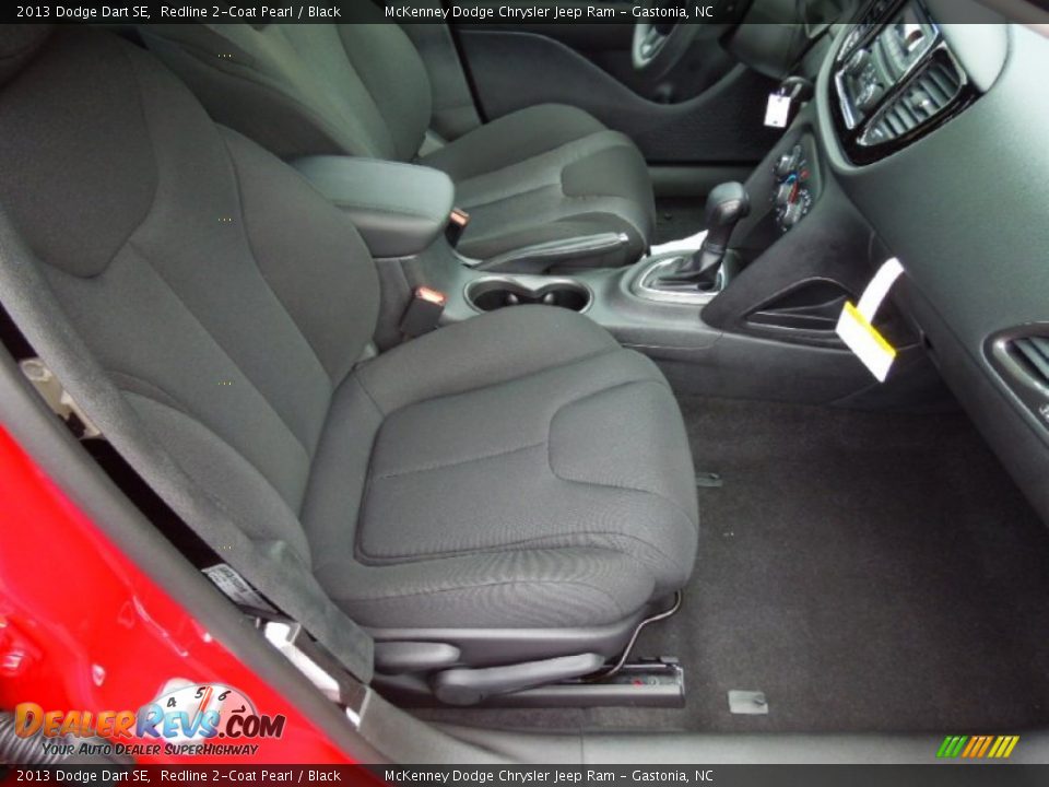 2013 Dodge Dart SE Redline 2-Coat Pearl / Black Photo #21