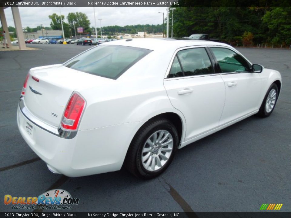 2013 Chrysler 300 Bright White / Black Photo #5