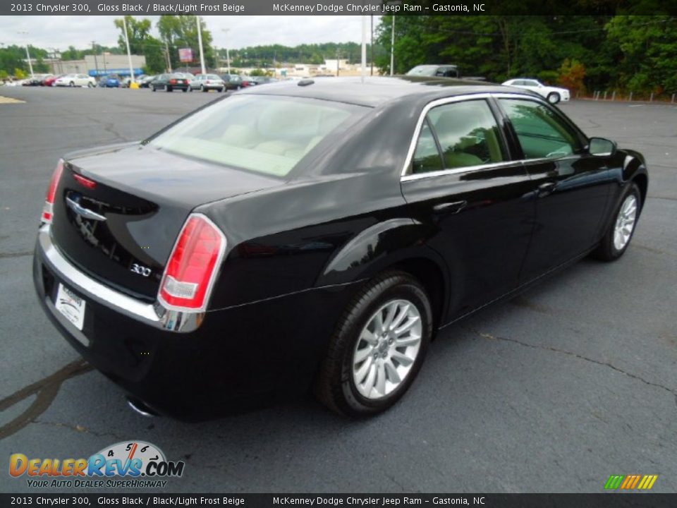 2013 Chrysler 300 Gloss Black / Black/Light Frost Beige Photo #5