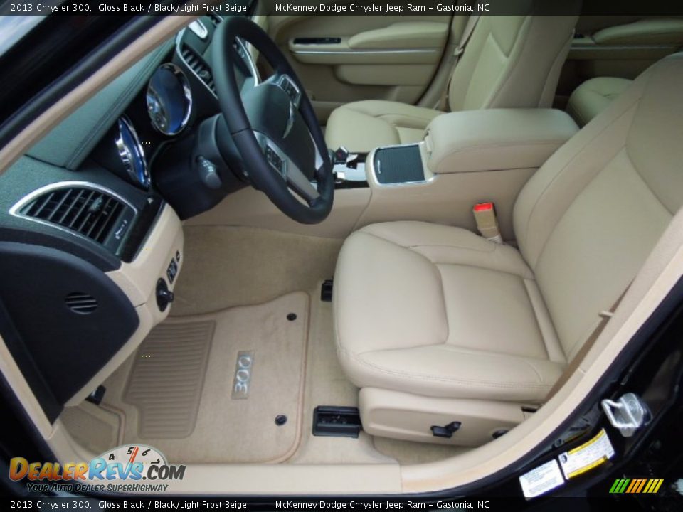 Black/Light Frost Beige Interior - 2013 Chrysler 300  Photo #8