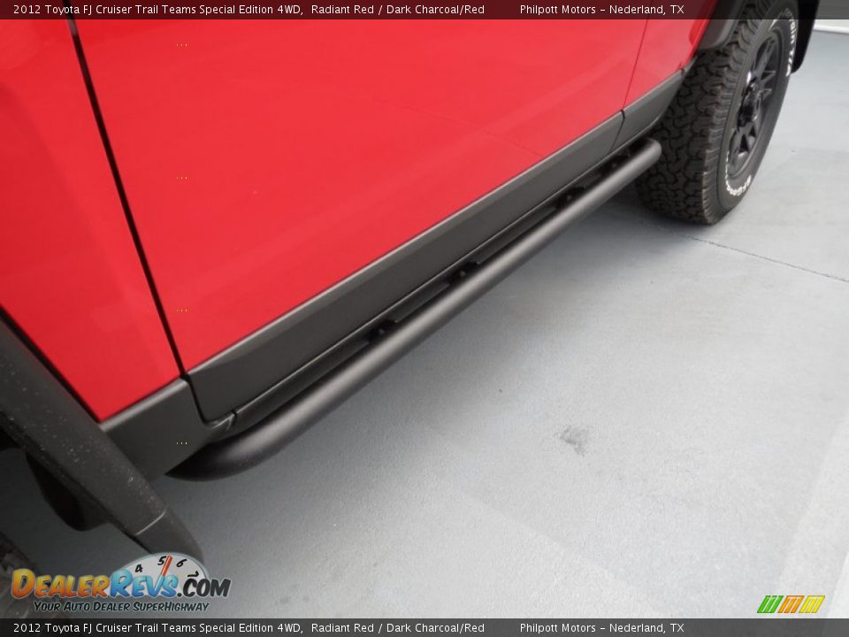 2012 Toyota FJ Cruiser Trail Teams Special Edition 4WD Radiant Red / Dark Charcoal/Red Photo #11