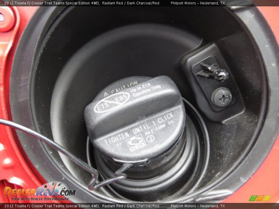 2012 Toyota FJ Cruiser Trail Teams Special Edition 4WD Radiant Red / Dark Charcoal/Red Photo #13