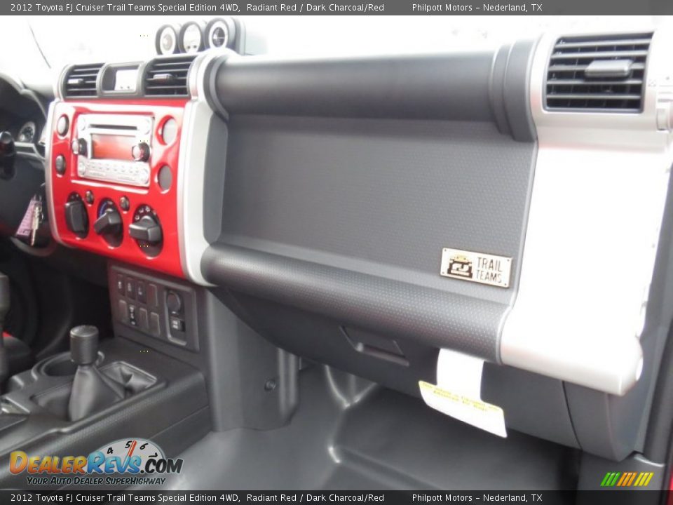 2012 Toyota FJ Cruiser Trail Teams Special Edition 4WD Radiant Red / Dark Charcoal/Red Photo #16