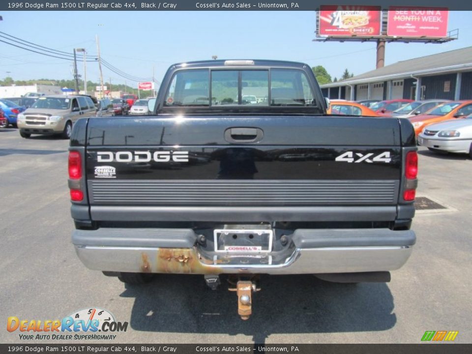 1996 Dodge Ram 1500 LT Regular Cab 4x4 Black / Gray Photo #4