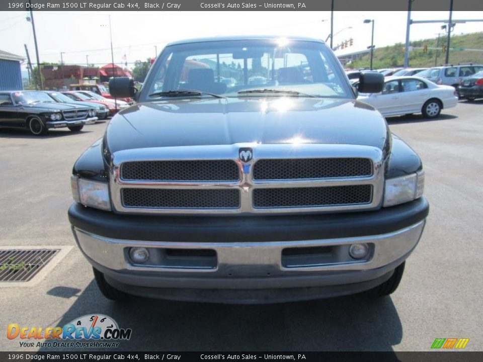 1996 Dodge Ram 1500 LT Regular Cab 4x4 Black / Gray Photo #8