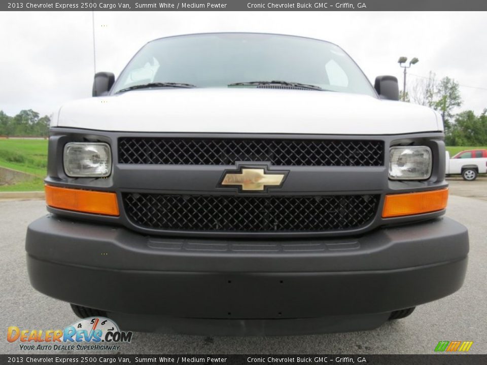 2013 Chevrolet Express 2500 Cargo Van Summit White / Medium Pewter Photo #2