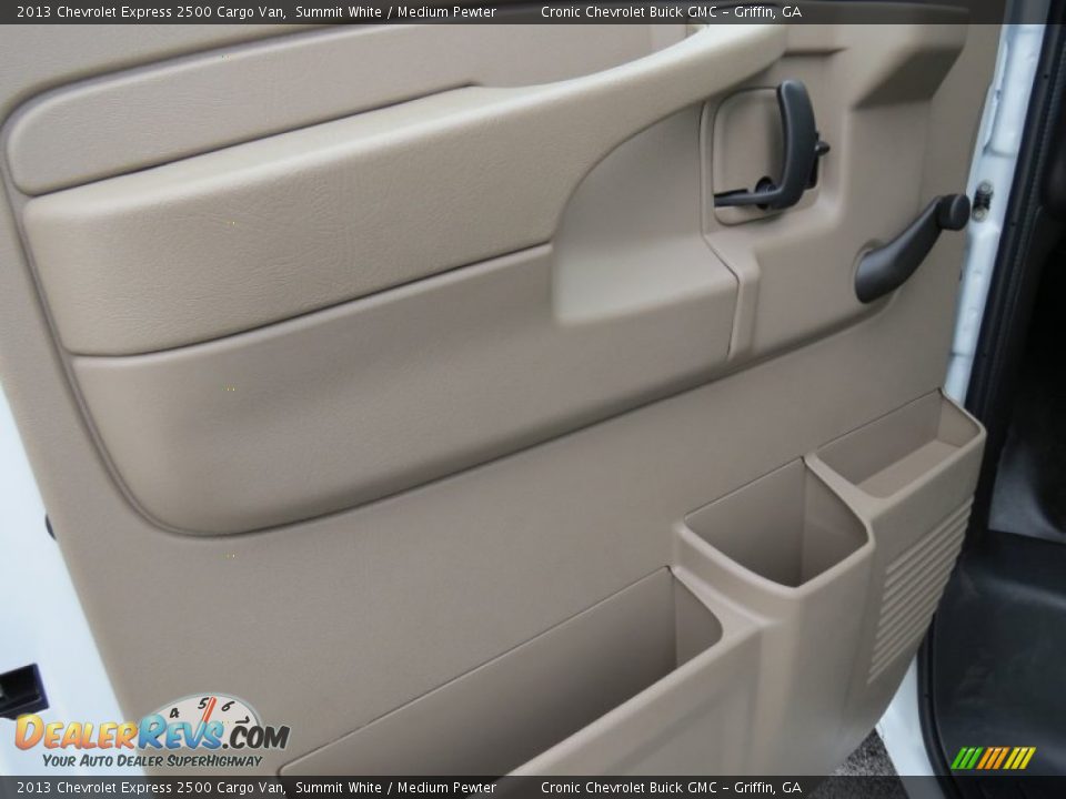 2013 Chevrolet Express 2500 Cargo Van Summit White / Medium Pewter Photo #11