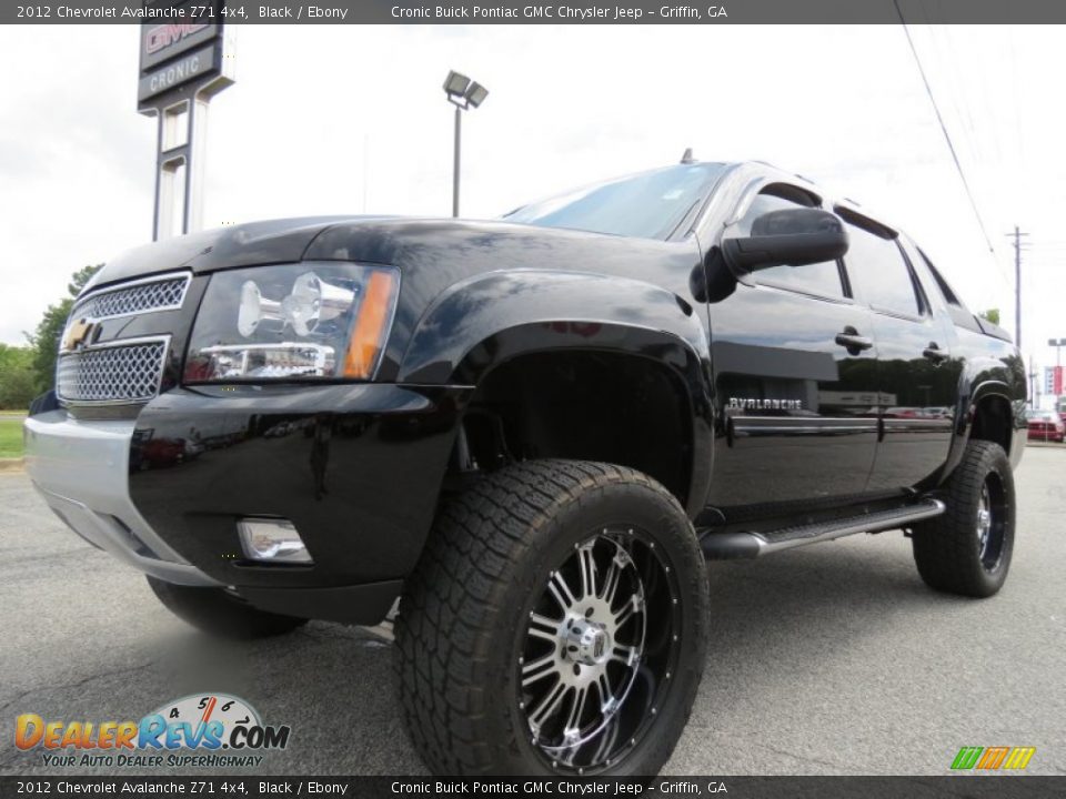 2012 Chevrolet Avalanche Z71 4x4 Black / Ebony Photo #3