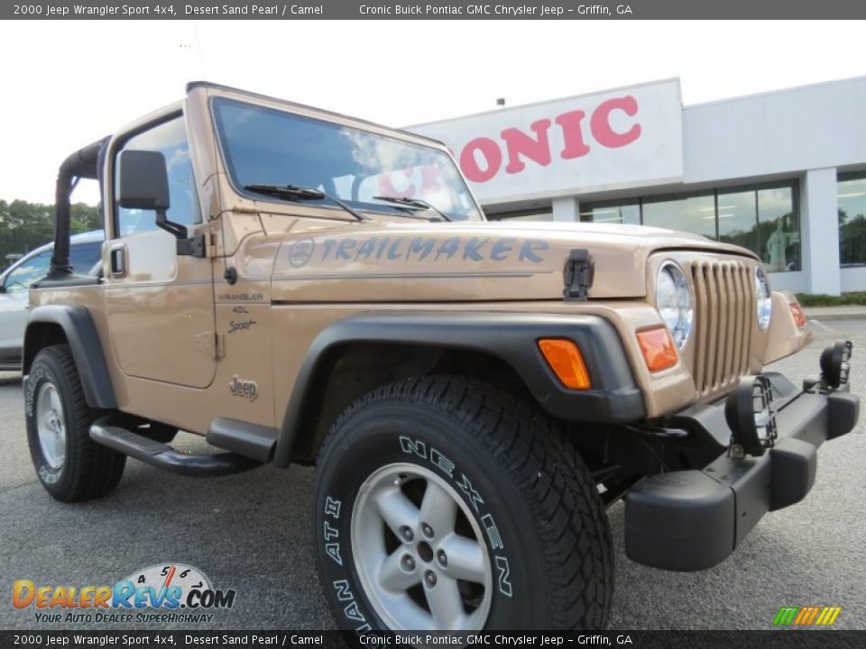 2000 Jeep Wrangler Sport 4x4 Desert Sand Pearl / Camel Photo #1