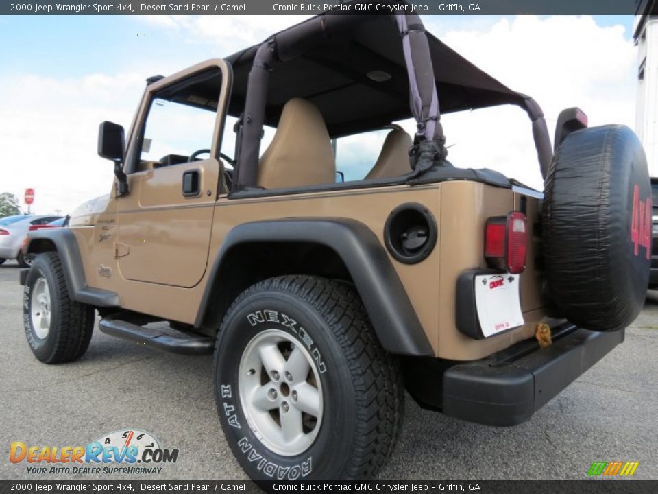 2000 Jeep Wrangler Sport 4x4 Desert Sand Pearl / Camel Photo #5