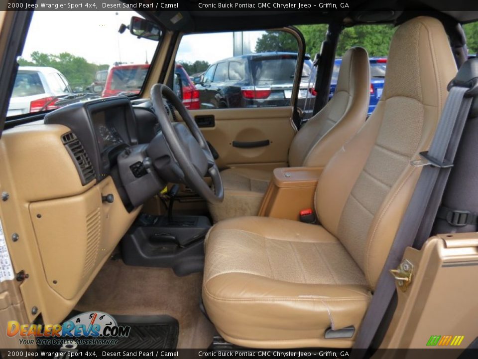 Front Seat of 2000 Jeep Wrangler Sport 4x4 Photo #11