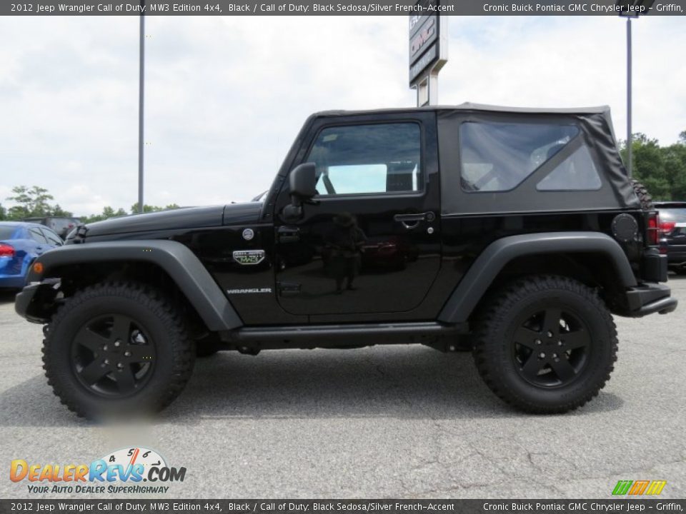 Black 2012 Jeep Wrangler Call of Duty: MW3 Edition 4x4 Photo #4