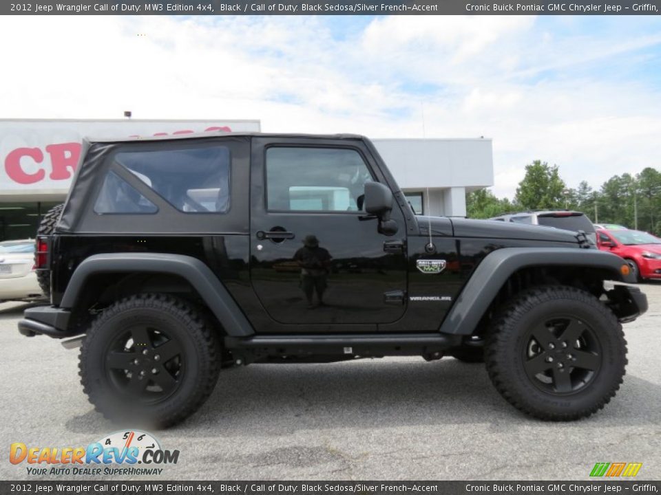 2012 Jeep Wrangler Call of Duty: MW3 Edition 4x4 Black / Call of Duty: Black Sedosa/Silver French-Accent Photo #8