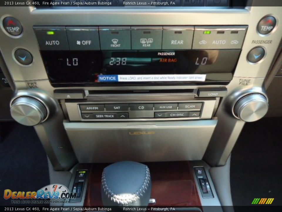 Controls of 2013 Lexus GX 460 Photo #19