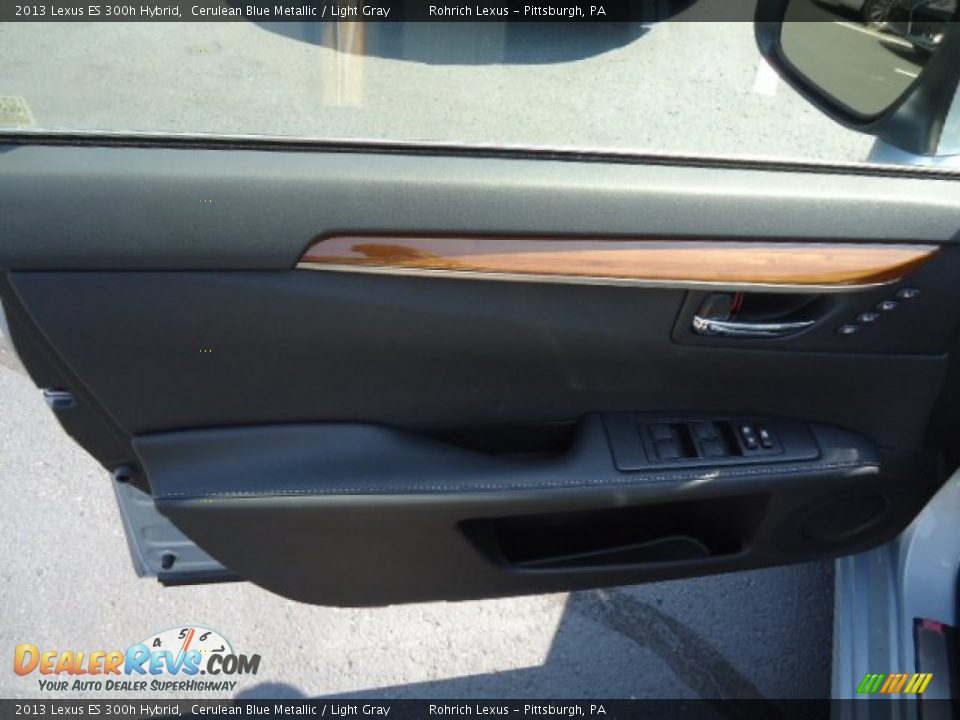 2013 Lexus ES 300h Hybrid Cerulean Blue Metallic / Light Gray Photo #14