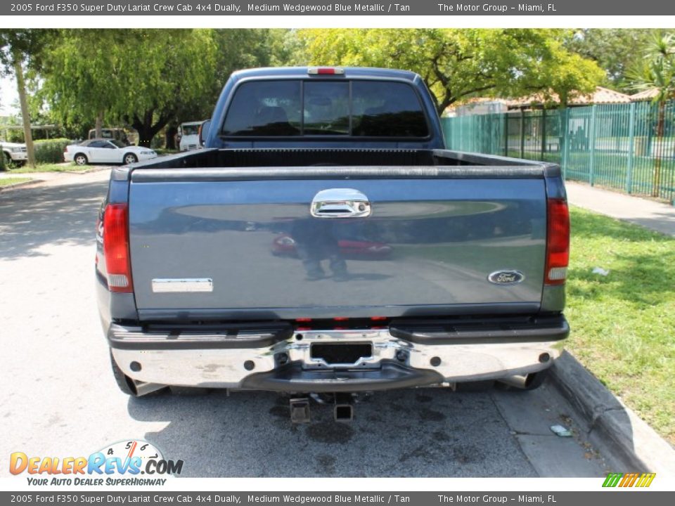 2005 Ford F350 Super Duty Lariat Crew Cab 4x4 Dually Medium Wedgewood Blue Metallic / Tan Photo #7