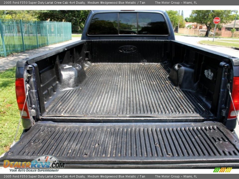 2005 Ford F350 Super Duty Lariat Crew Cab 4x4 Dually Medium Wedgewood Blue Metallic / Tan Photo #23