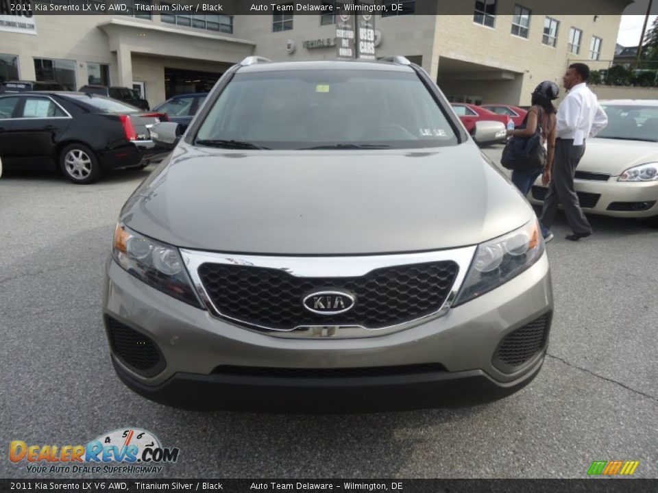 2011 Kia Sorento LX V6 AWD Titanium Silver / Black Photo #3