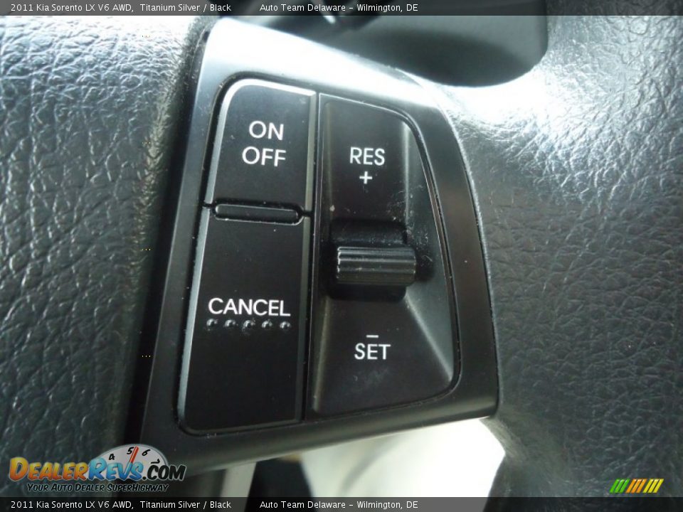 2011 Kia Sorento LX V6 AWD Titanium Silver / Black Photo #29