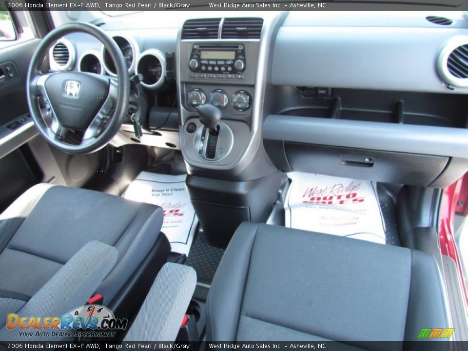 2006 Honda Element EX-P AWD Tango Red Pearl / Black/Gray Photo #18