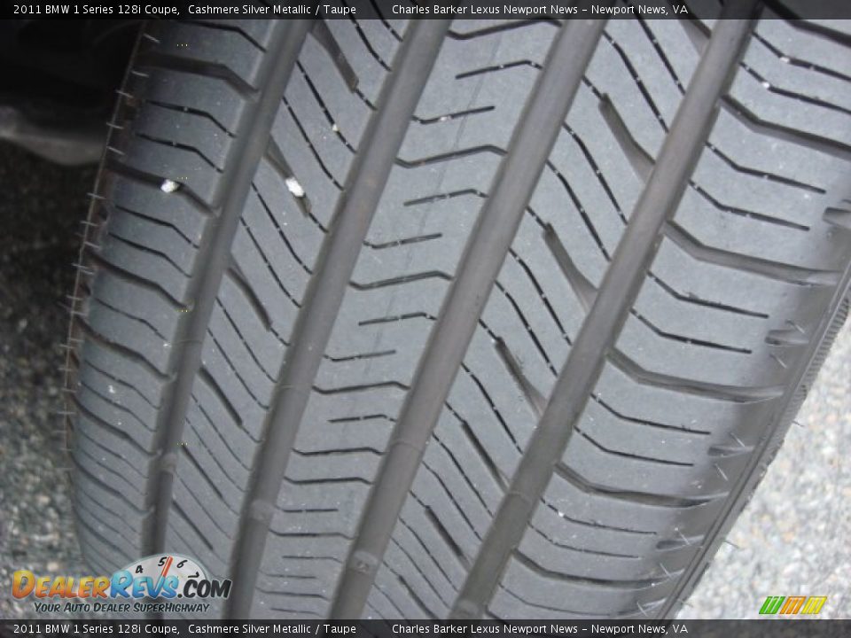 2011 BMW 1 Series 128i Coupe Cashmere Silver Metallic / Taupe Photo #26