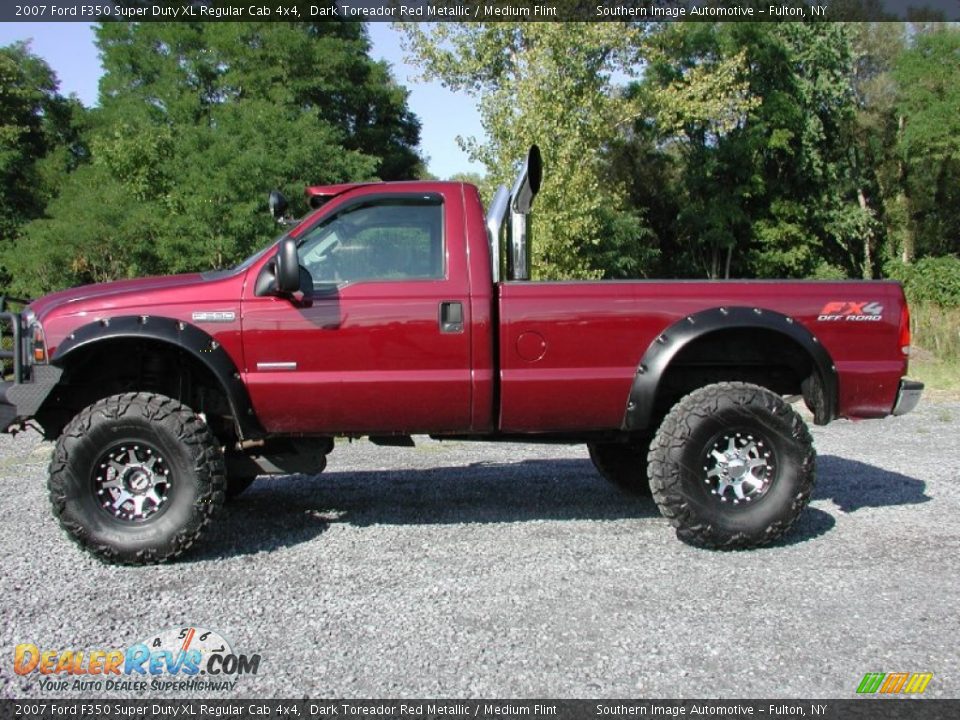 Dark Toreador Red Metallic 2007 Ford F350 Super Duty XL Regular Cab 4x4 Photo #5