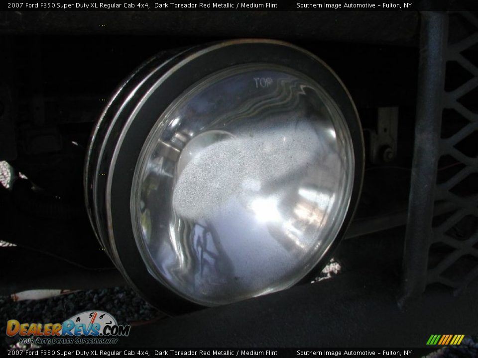 2007 Ford F350 Super Duty XL Regular Cab 4x4 Dark Toreador Red Metallic / Medium Flint Photo #27