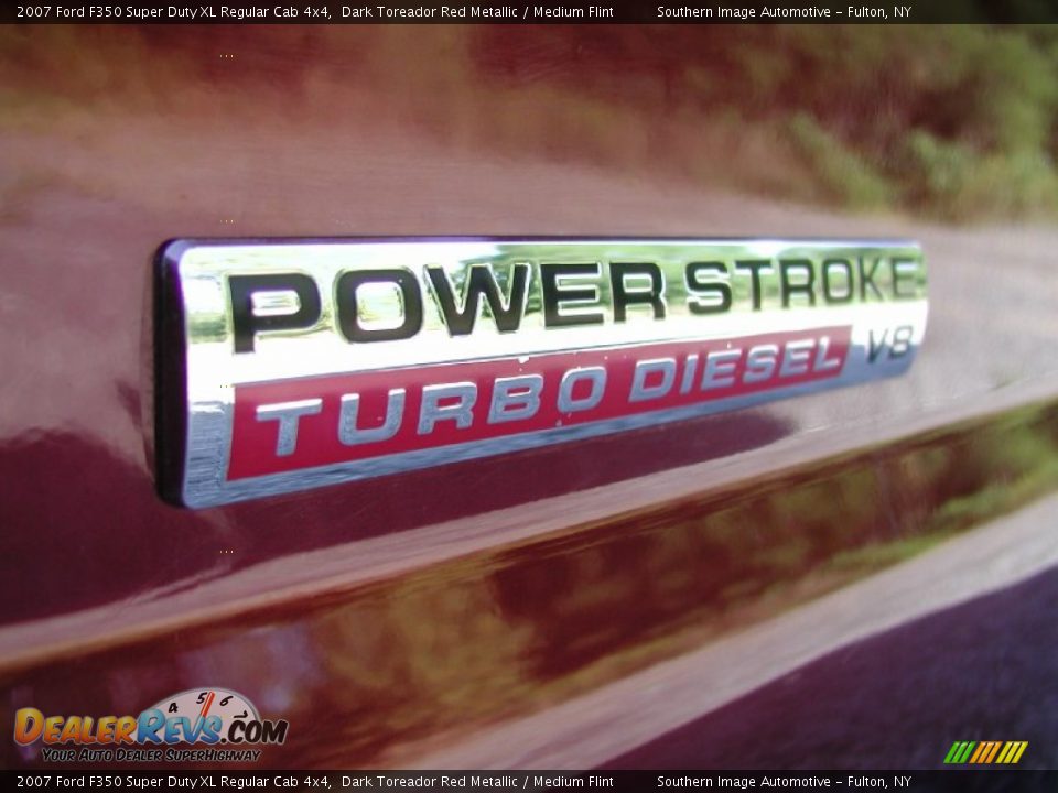 2007 Ford F350 Super Duty XL Regular Cab 4x4 Dark Toreador Red Metallic / Medium Flint Photo #32