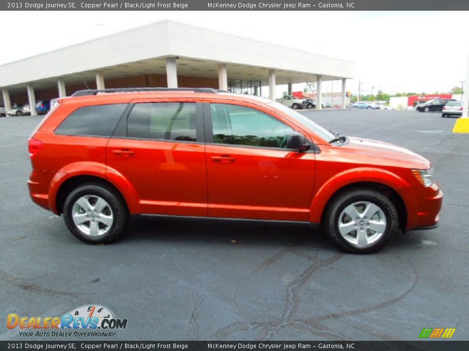 2013 Dodge Journey SE Copper Pearl / Black/Light Frost Beige Photo #4