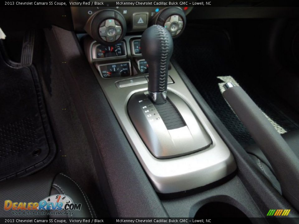 2013 Chevrolet Camaro SS Coupe Shifter Photo #12