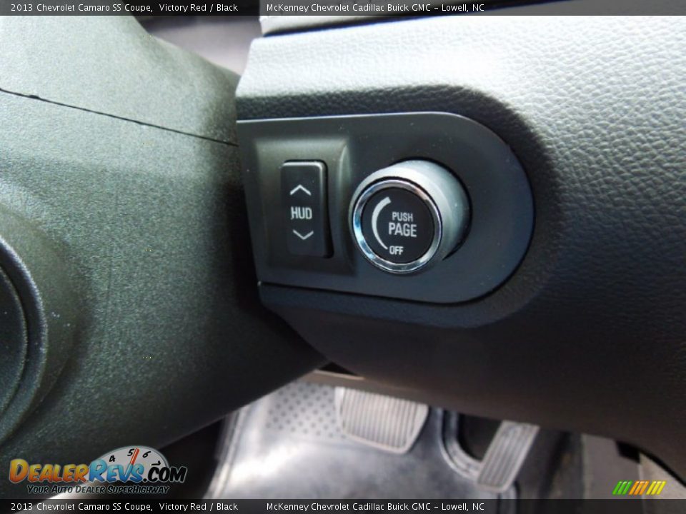 Controls of 2013 Chevrolet Camaro SS Coupe Photo #15