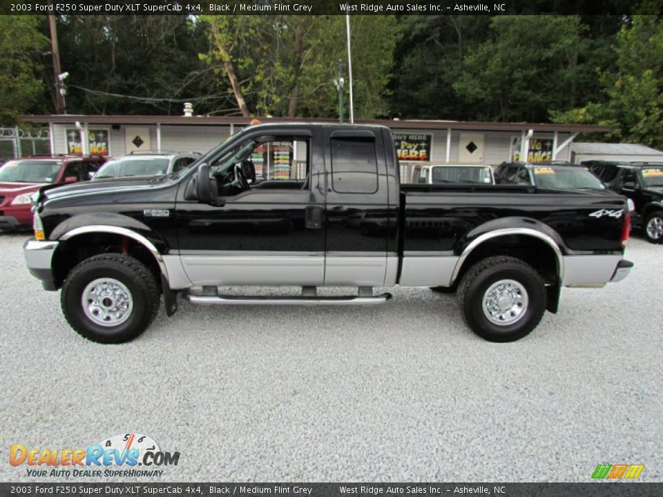2003 Ford F250 Super Duty XLT SuperCab 4x4 Black / Medium Flint Grey Photo #9