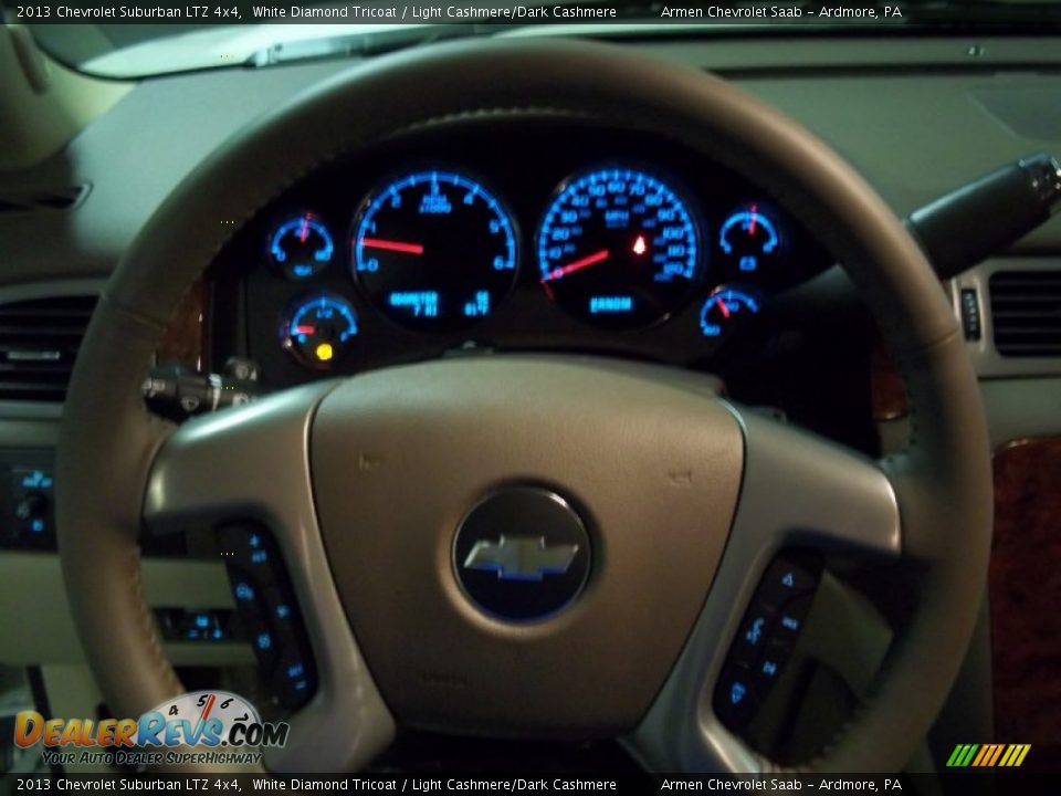 2013 Chevrolet Suburban LTZ 4x4 White Diamond Tricoat / Light Cashmere/Dark Cashmere Photo #14