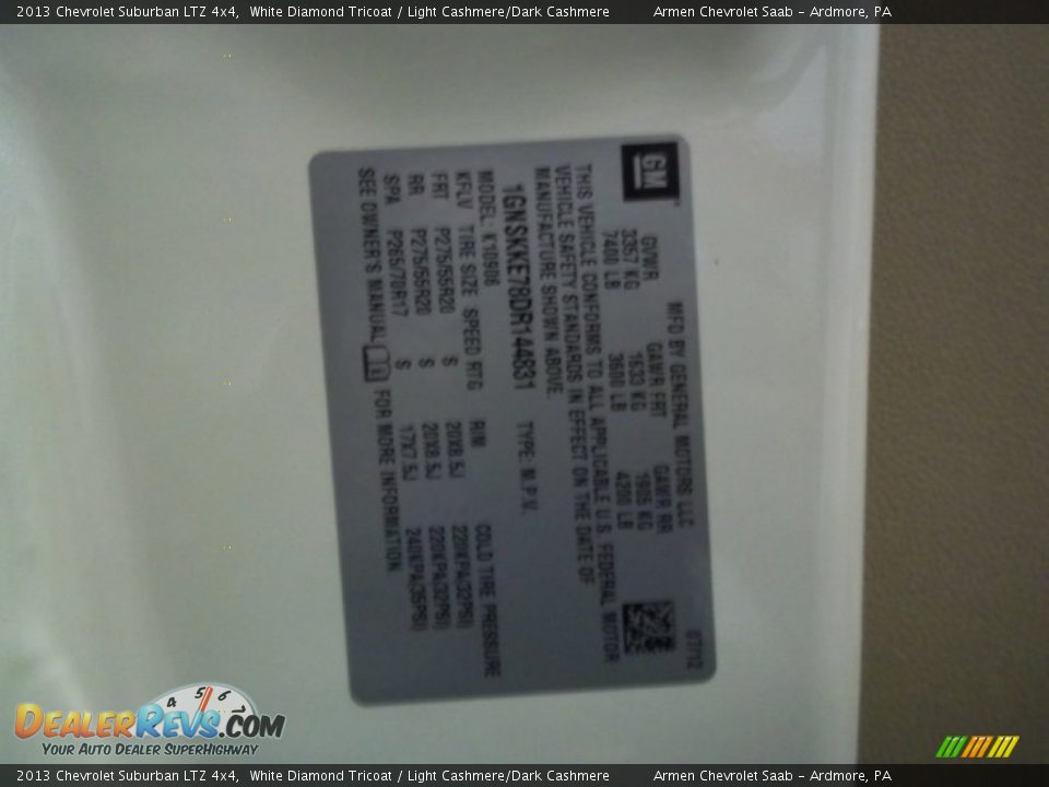 2013 Chevrolet Suburban LTZ 4x4 White Diamond Tricoat / Light Cashmere/Dark Cashmere Photo #15